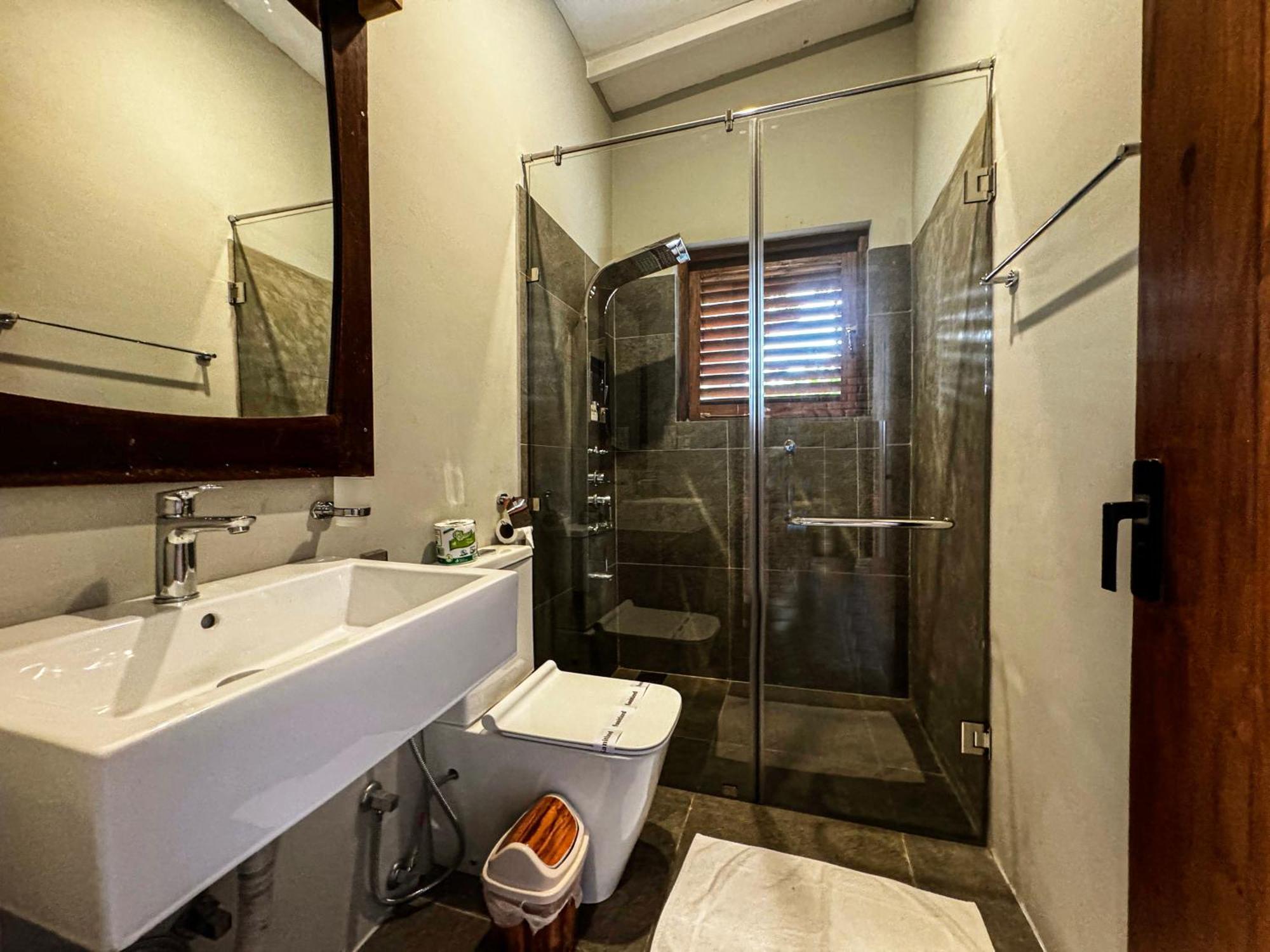 Ayur Ayur Resort & Ayurveda Retreat Negombo Extérieur photo