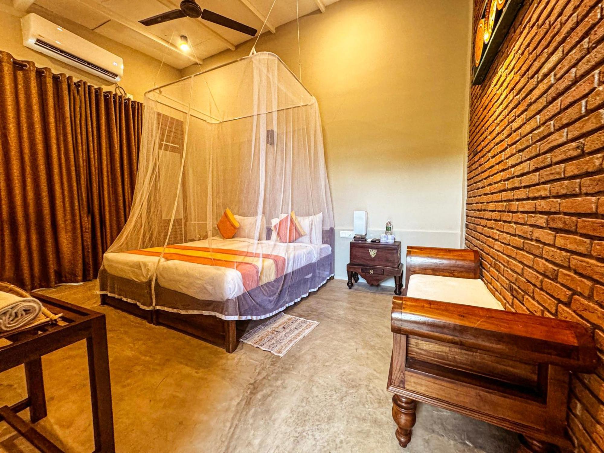 Ayur Ayur Resort & Ayurveda Retreat Negombo Extérieur photo