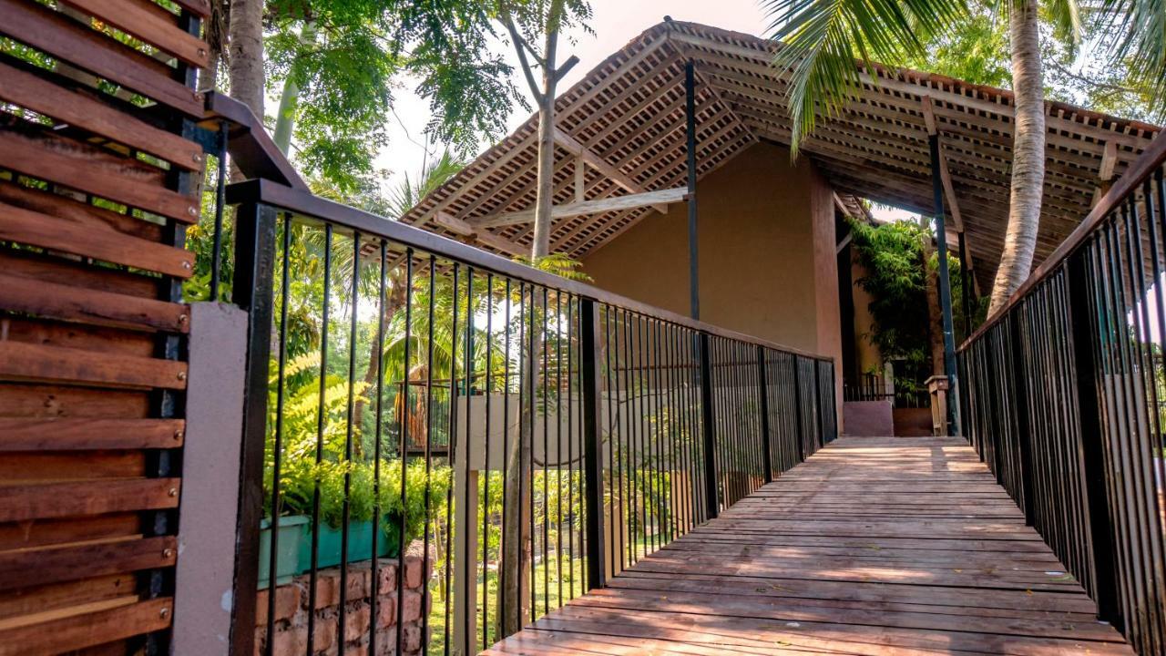 Ayur Ayur Resort & Ayurveda Retreat Negombo Extérieur photo