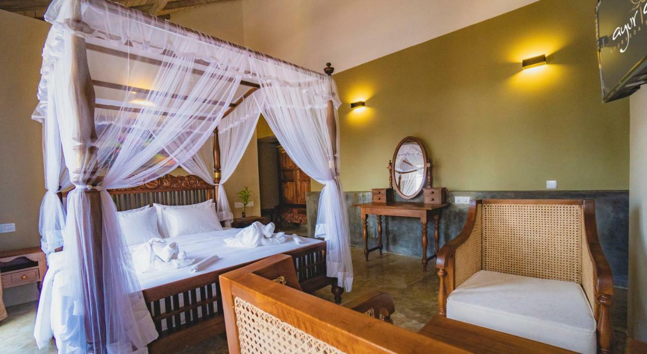 Ayur Ayur Resort & Ayurveda Retreat Negombo Extérieur photo